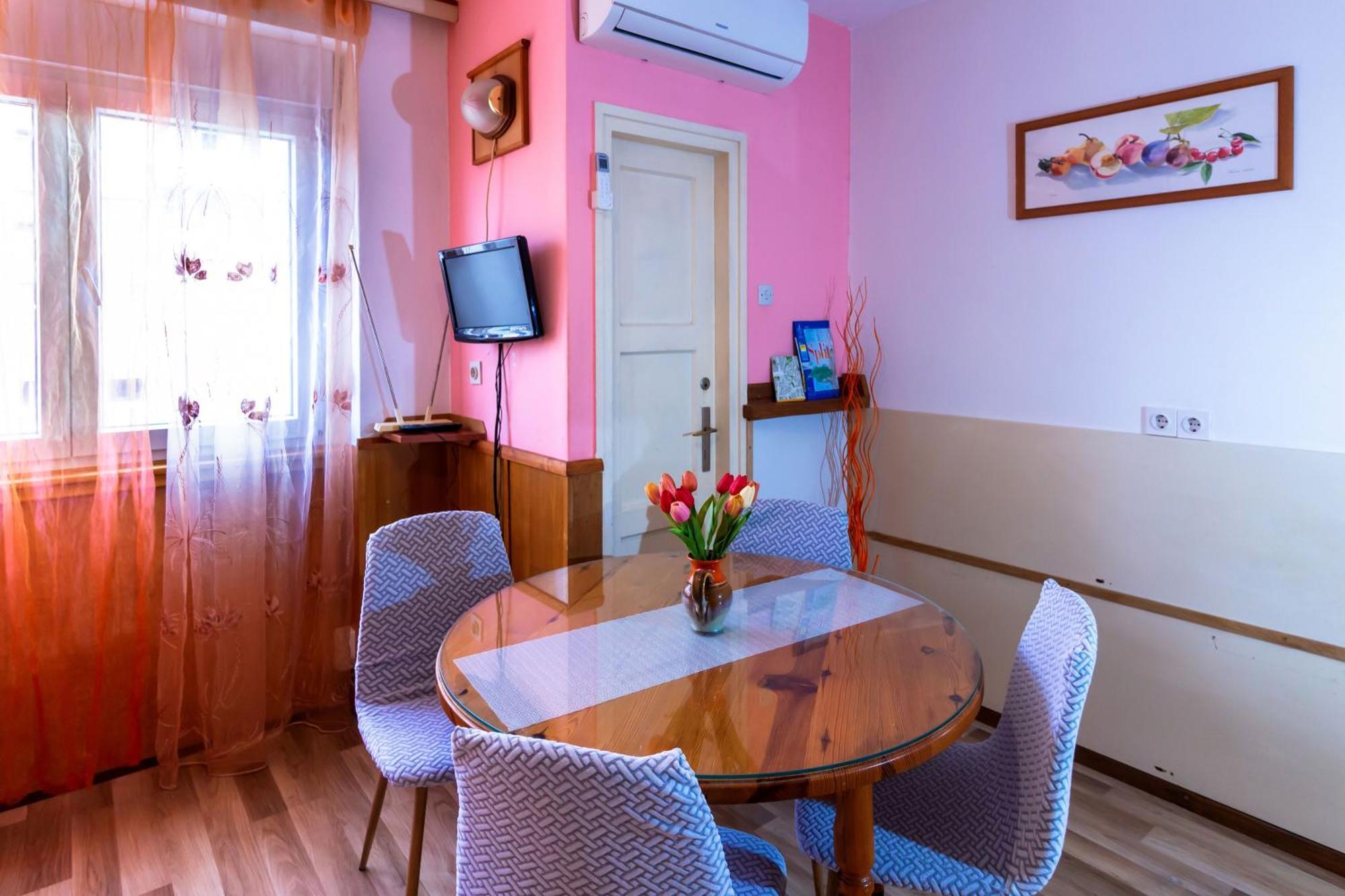 D Apartment Σπλιτ Εξωτερικό φωτογραφία