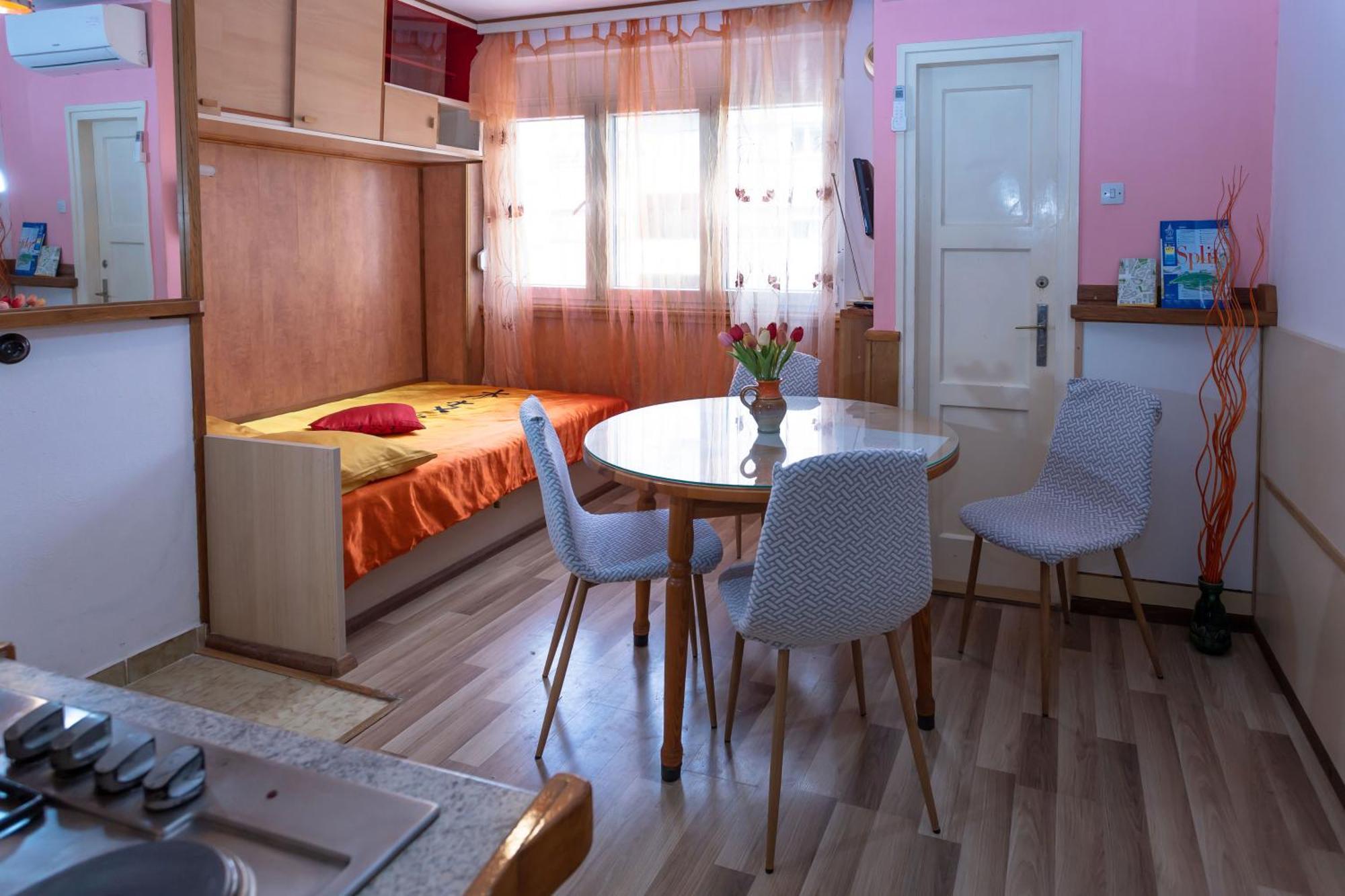 D Apartment Σπλιτ Εξωτερικό φωτογραφία